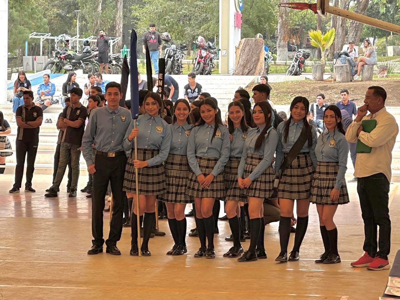 Concurso de escolta